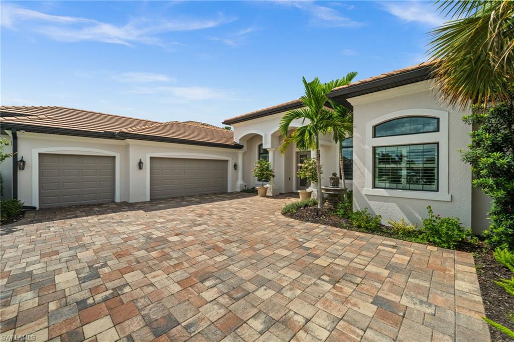 BONITA LAKES - Residential