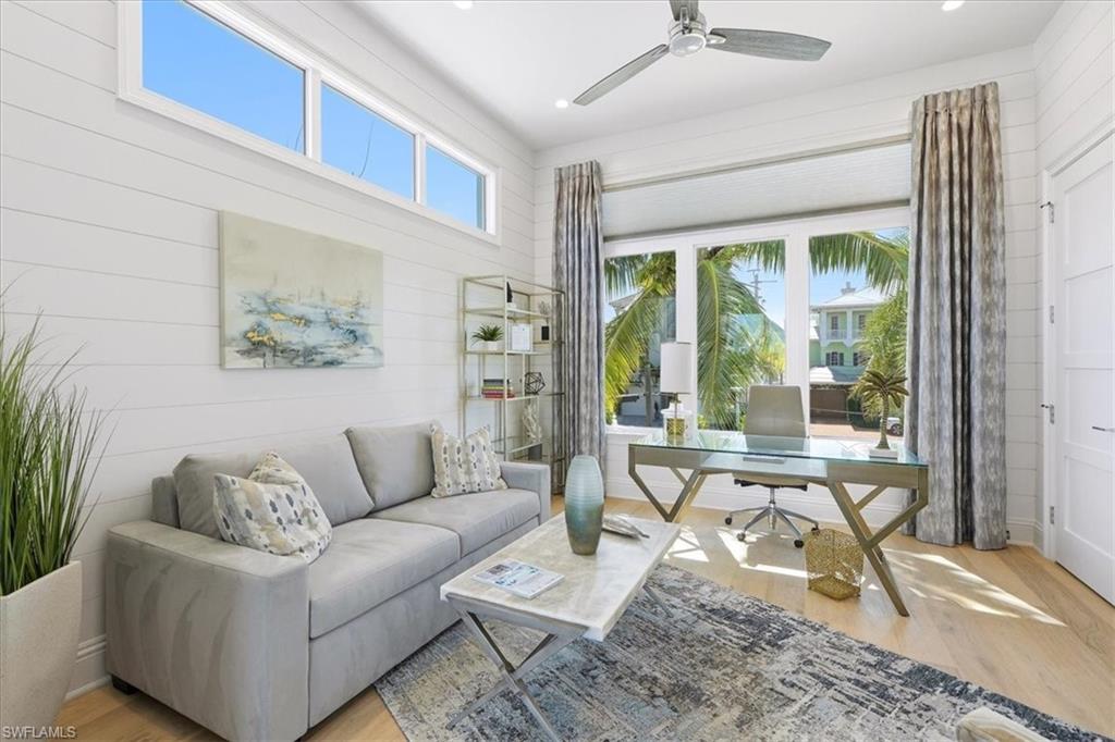 BONITA BEACH - Residential