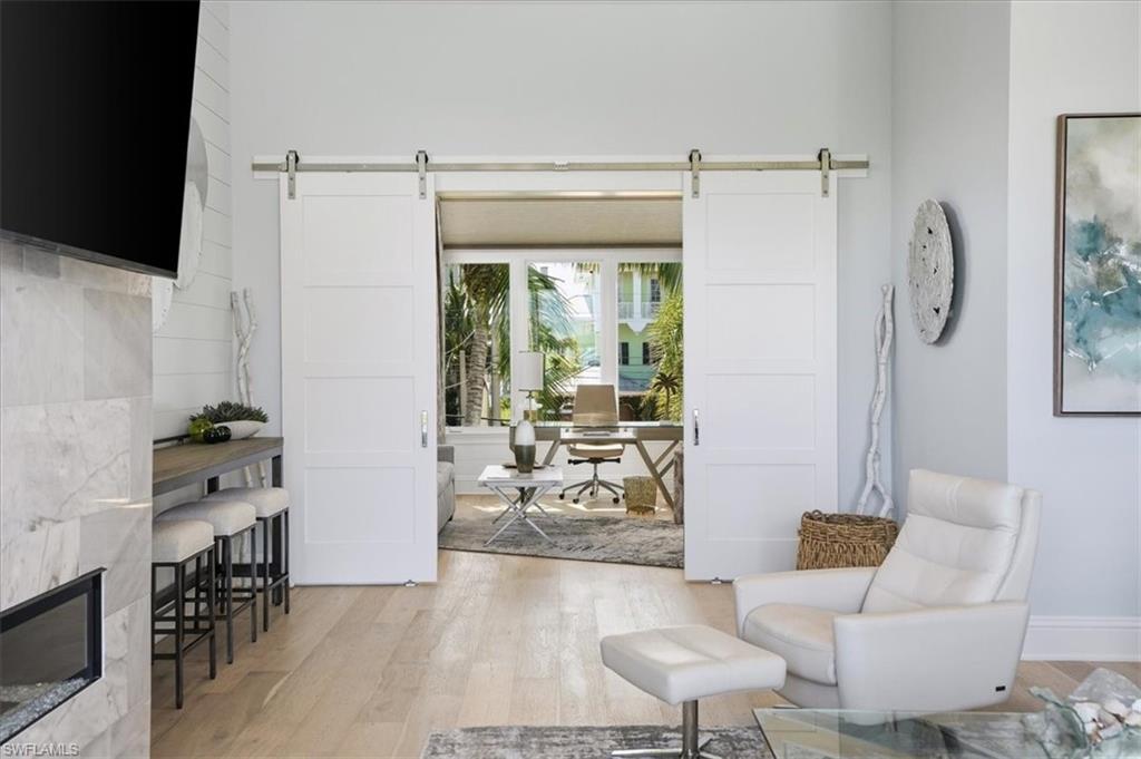 BONITA BEACH - Residential