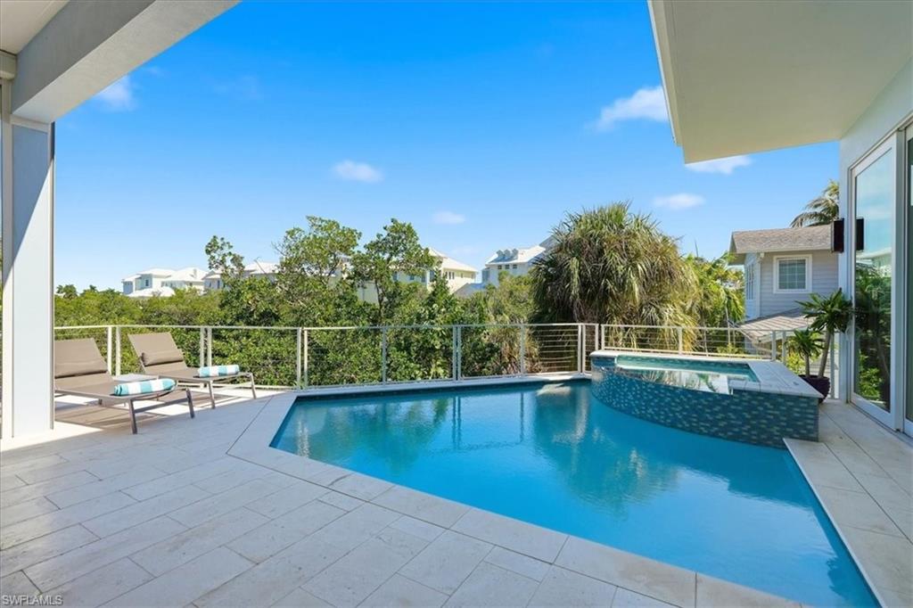 BONITA BEACH - Residential
