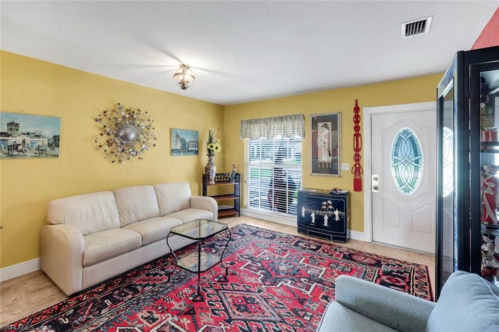 RIDGEWAY - Residential