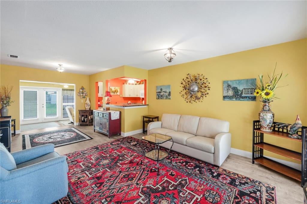RIDGEWAY - Residential