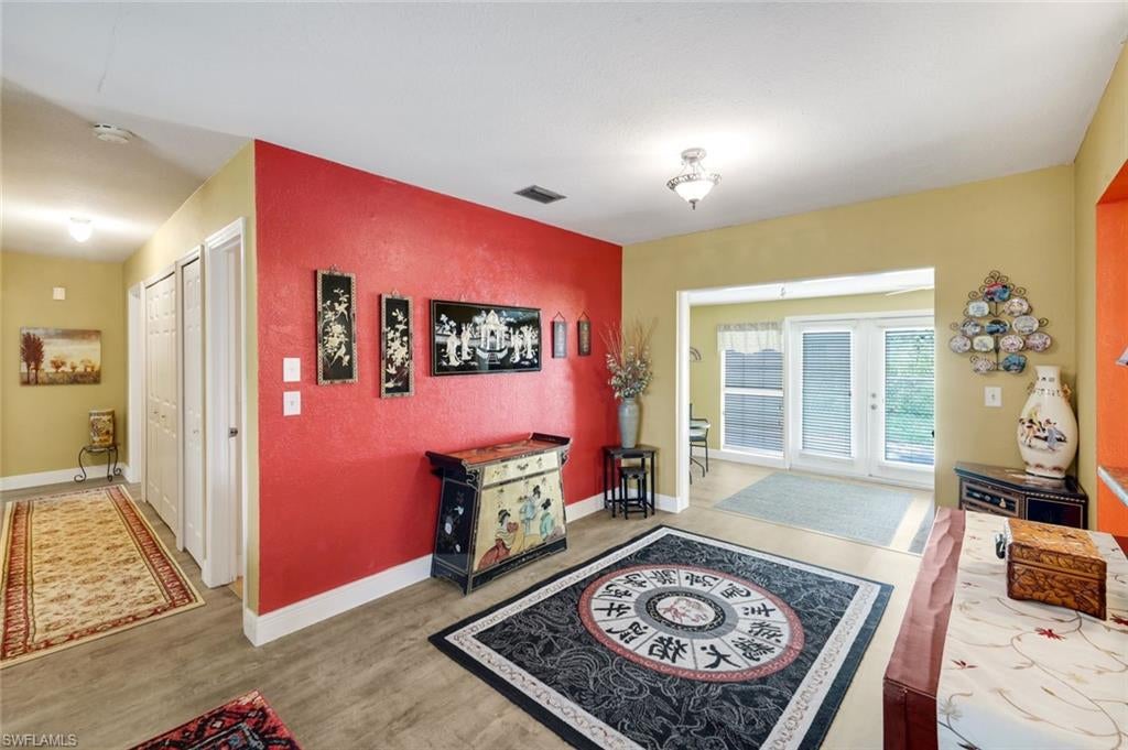 RIDGEWAY - Residential