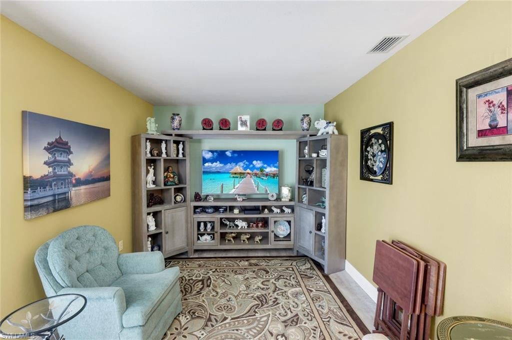 RIDGEWAY - Residential