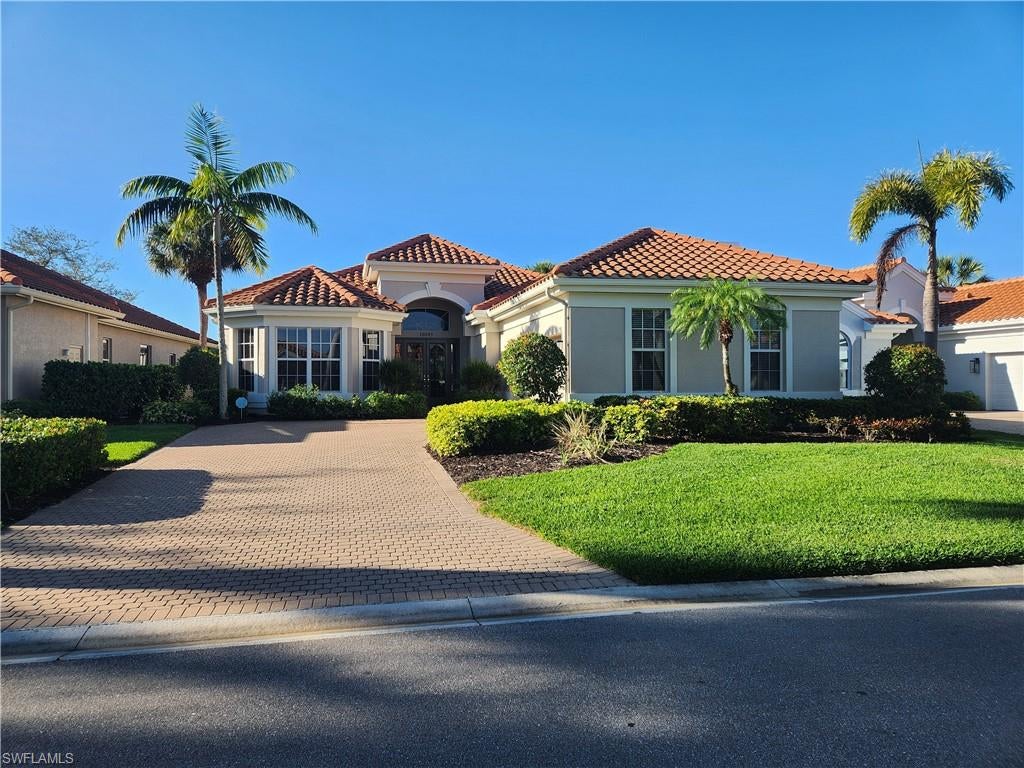 Fantastic golf course view of Shadow Wood's 6 South fairway.  Fully turnkey, just bring your toothbrush.  Popular Bardmoor model by Arthur Ruttenburg in popular Ginger Pointe neighborhood, which is a quick walk to the club.  Member owned Shadow Wood Country Club offers 54 holes of championship golf, 2 clubhouses, 8 HarTru tennis , bocce, outdoor fire pits, casual dining, including pizza oven, sports bar & sushi bar. Access to private beach club, fitness center & spa, 7 pickleball courts and private restaurant. Coming 2025/26 season: New Lifestyle Center with 2 resort style pools with zero-depth entry, lap lanes and dedicated kids pool, poolside restaurant & bar, 6 indoor pickleball courts, new racquets pro shop and a grab & go cafe. Great location close to shopping, airport, beaches and much, much more.