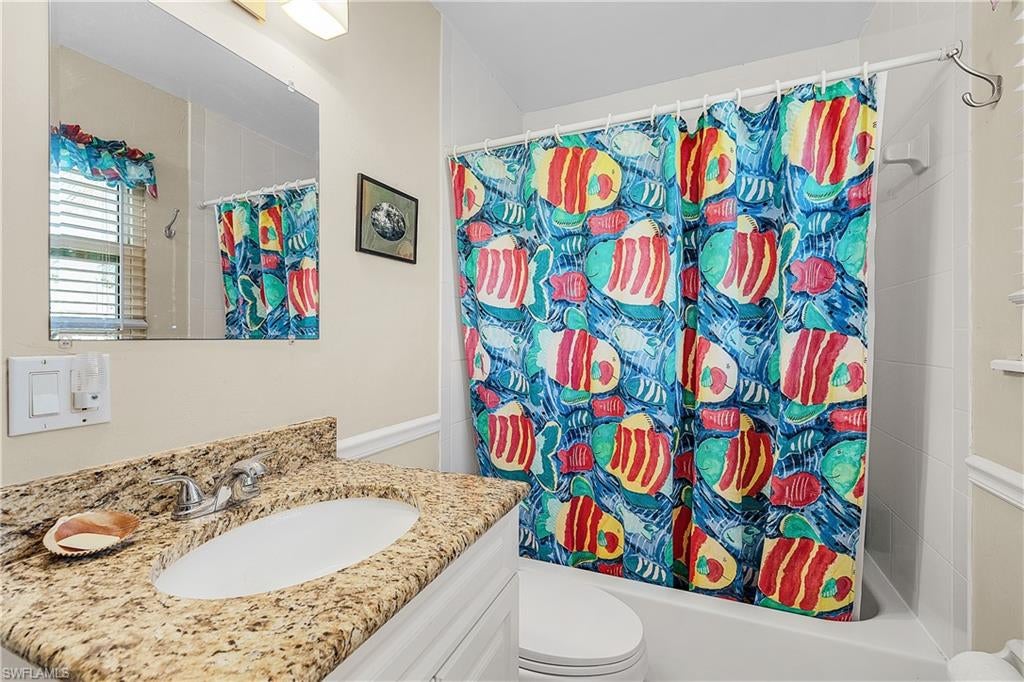 HOLIDAY HARBOR - Residential