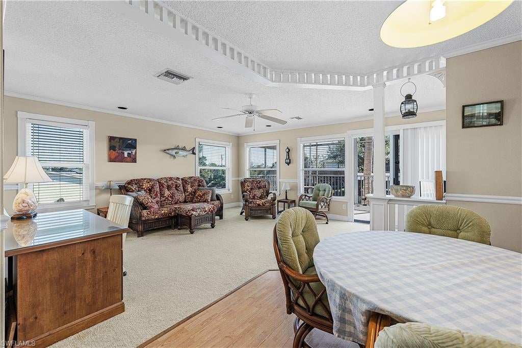 HOLIDAY HARBOR - Residential