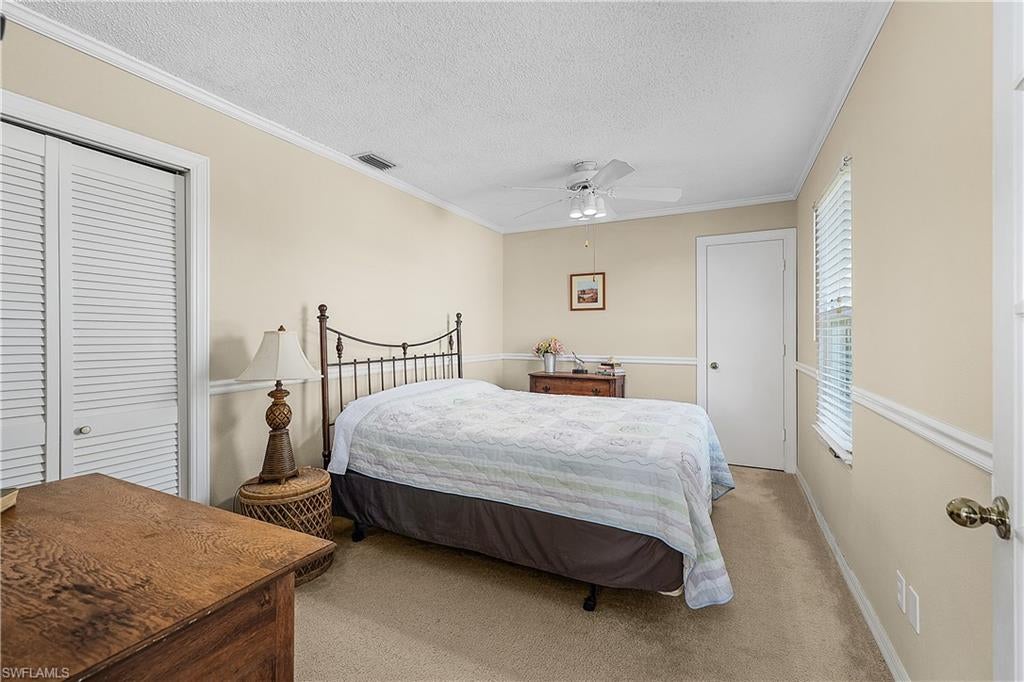 HOLIDAY HARBOR - Residential