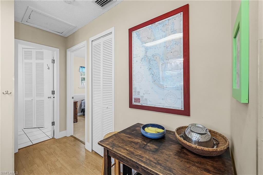 HOLIDAY HARBOR - Residential