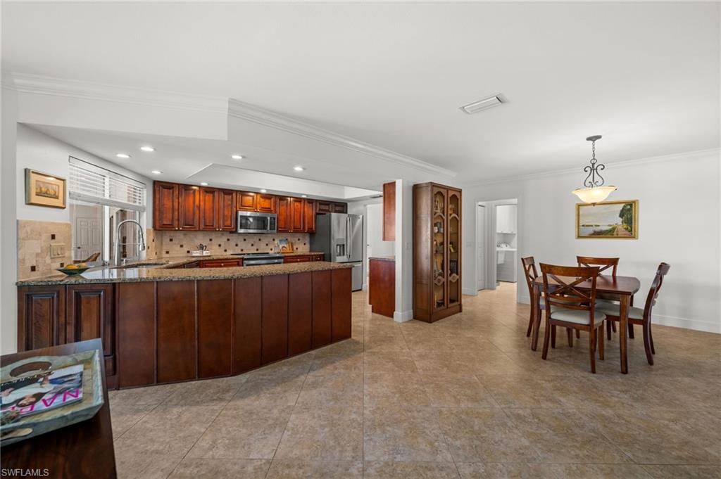 IMPERIAL GOLF ESTATES - Residential