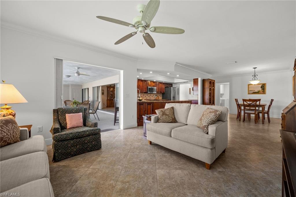 IMPERIAL GOLF ESTATES - Residential