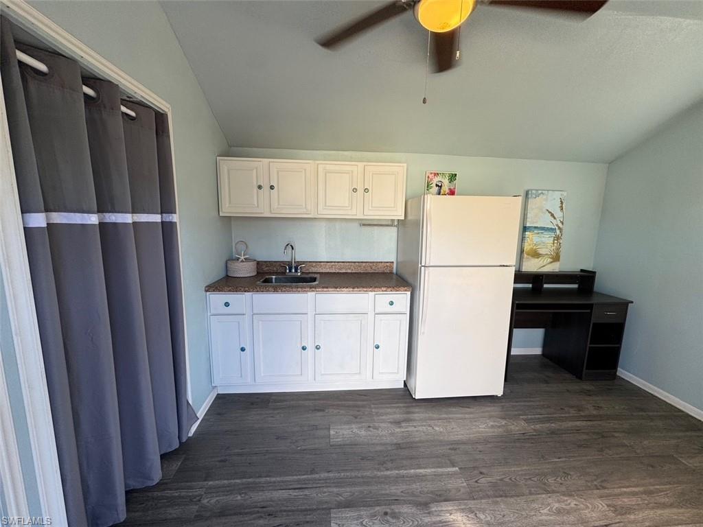RIVERBEND MOTORCOACH RESORT - Land