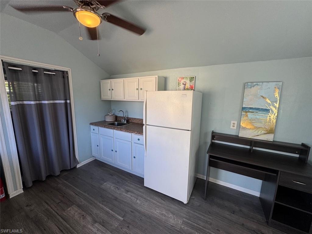 RIVERBEND MOTORCOACH RESORT - Land