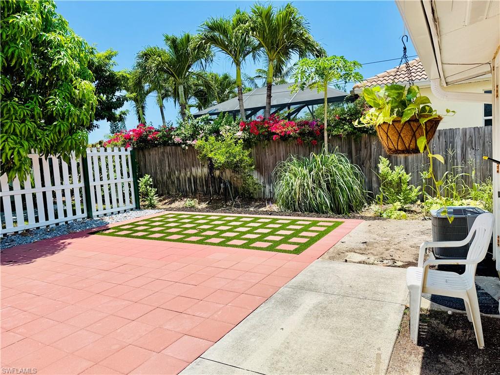 NAPLES PARK - Residential Lease