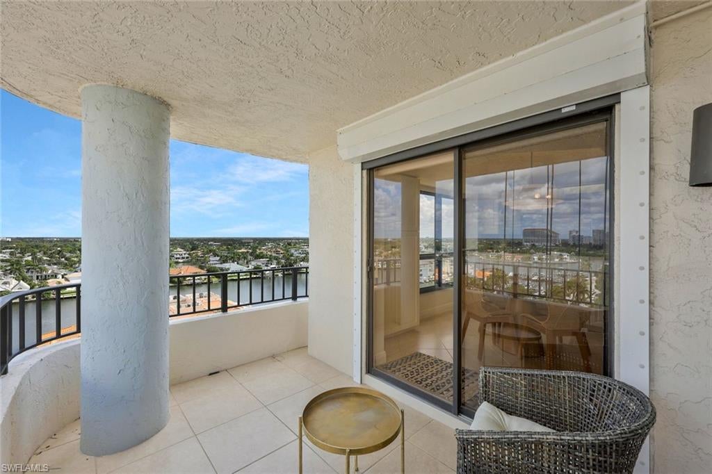 SOLAMAR - Residential Lease