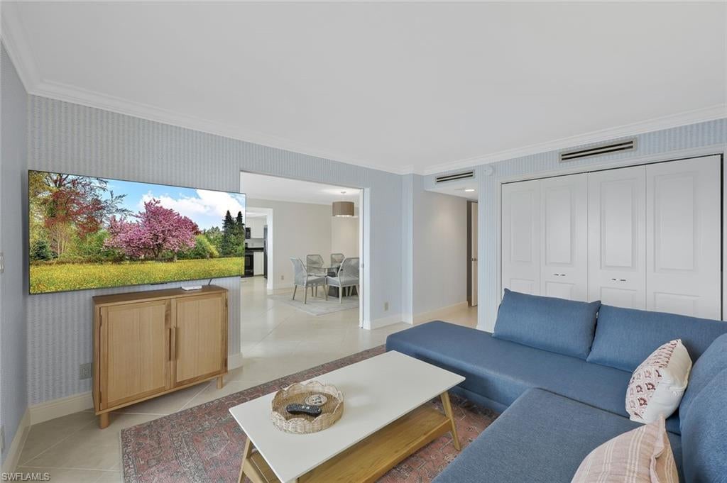 SOLAMAR - Residential Lease