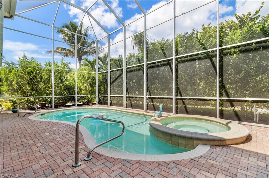 BRIGHT WATER - Residential