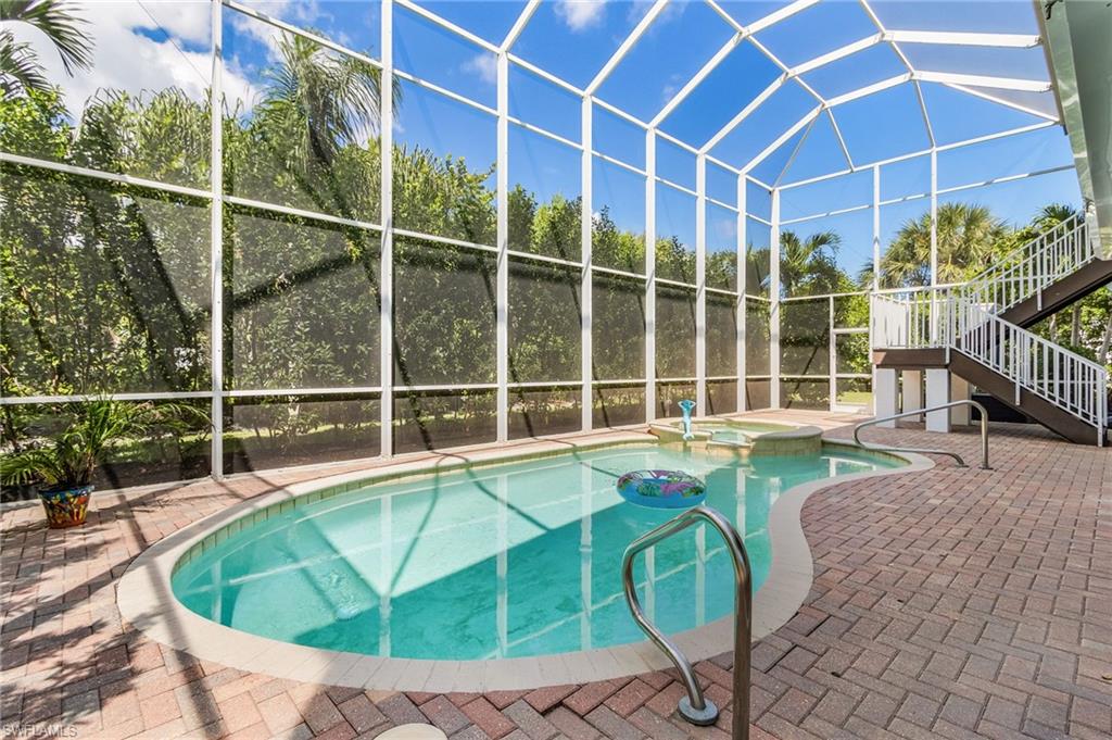 BRIGHT WATER - Residential
