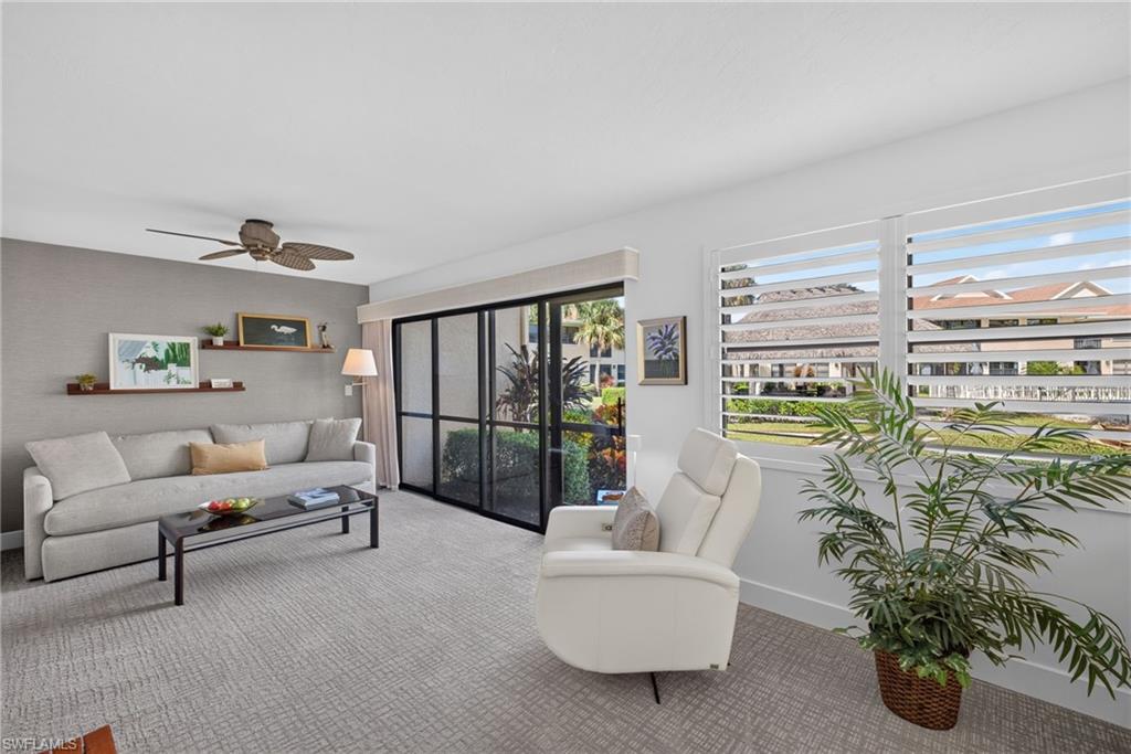 BAYSIDE VILLAS - Residential
