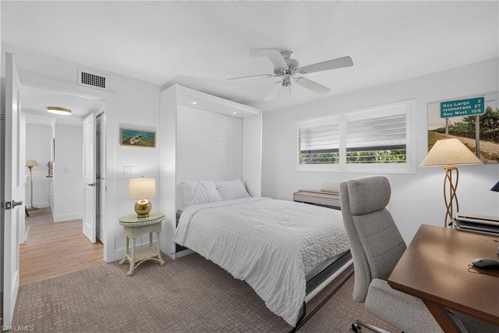 BAYSIDE VILLAS - Residential
