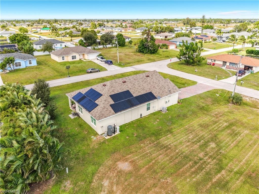 CAPE CORAL - Residential