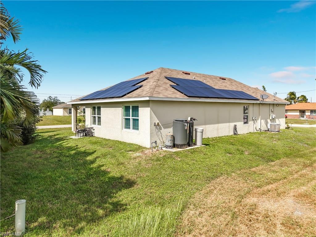 CAPE CORAL - Residential