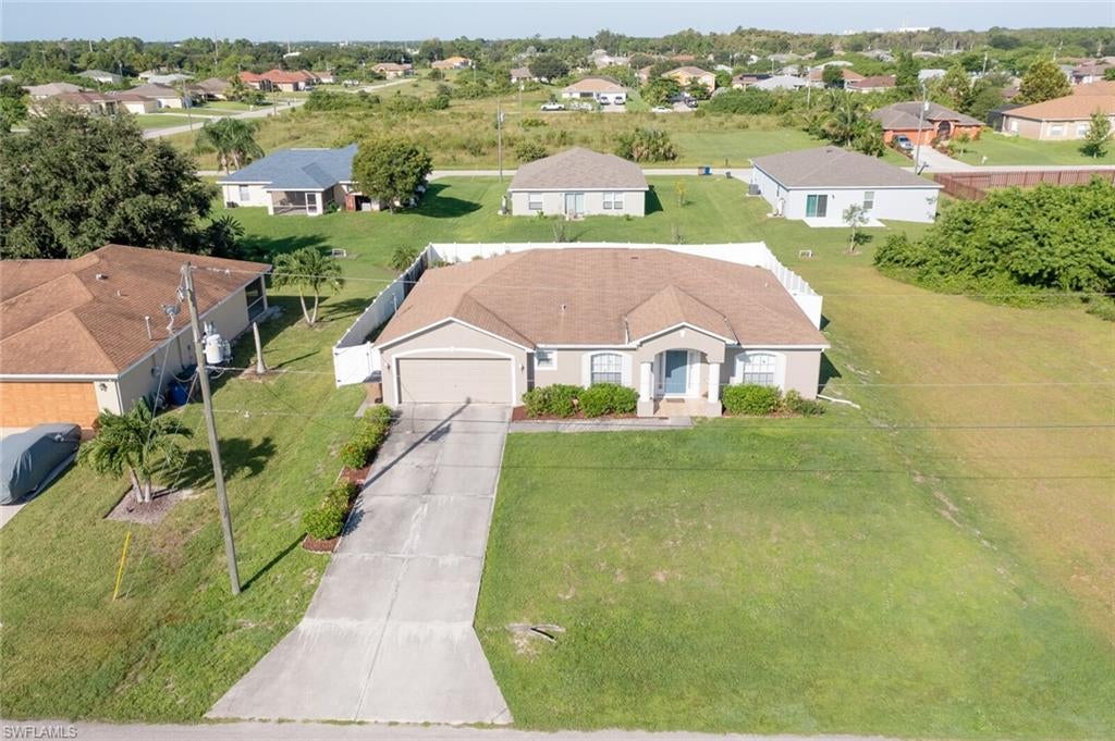 LEHIGH ACRES - Residential