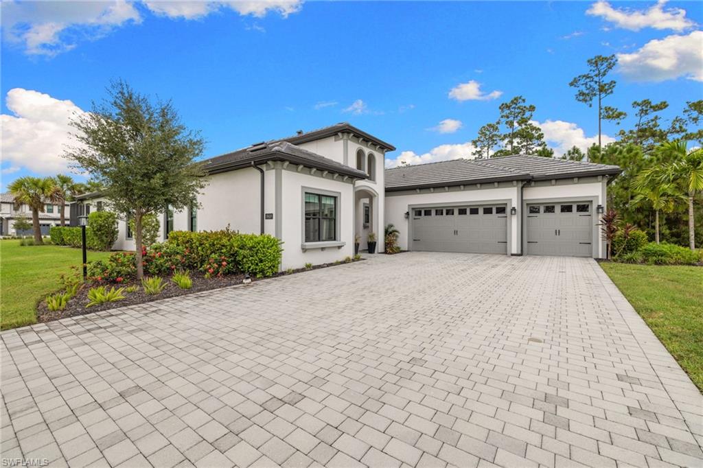 CORKSCREW ESTATES - Residential