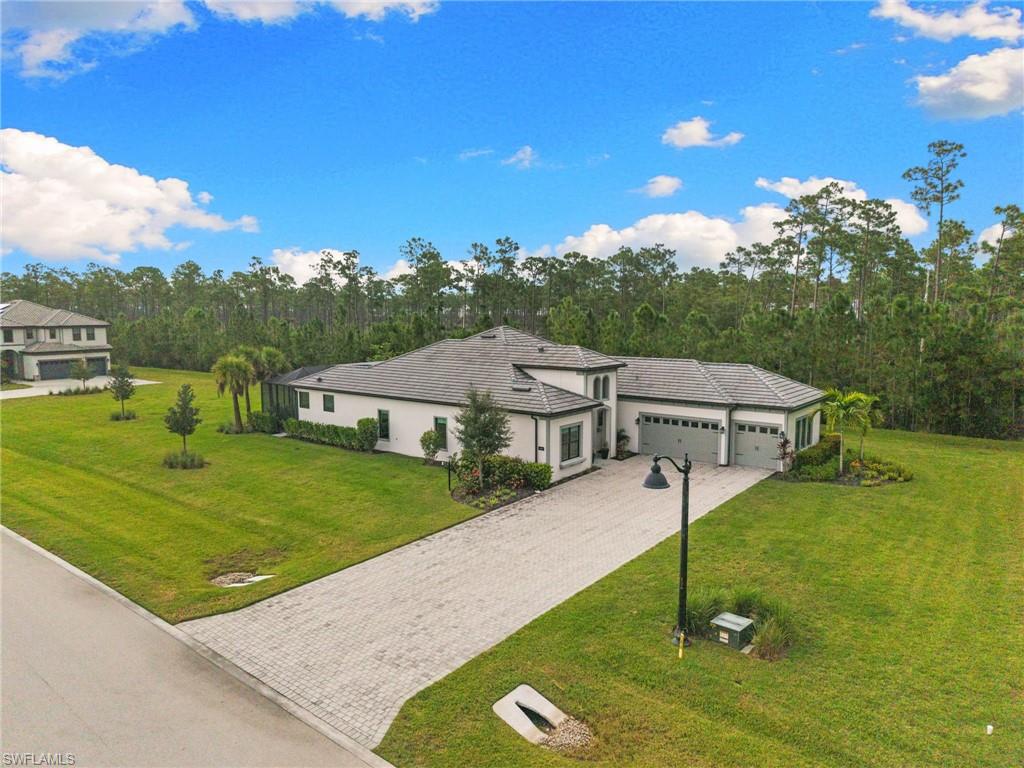 CORKSCREW ESTATES - Residential