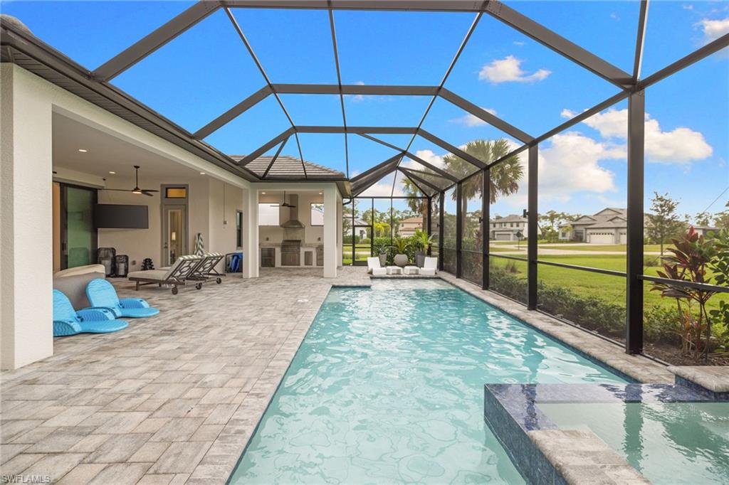 CORKSCREW ESTATES - Residential