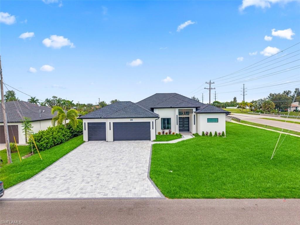 CAPE CORAL - Residential