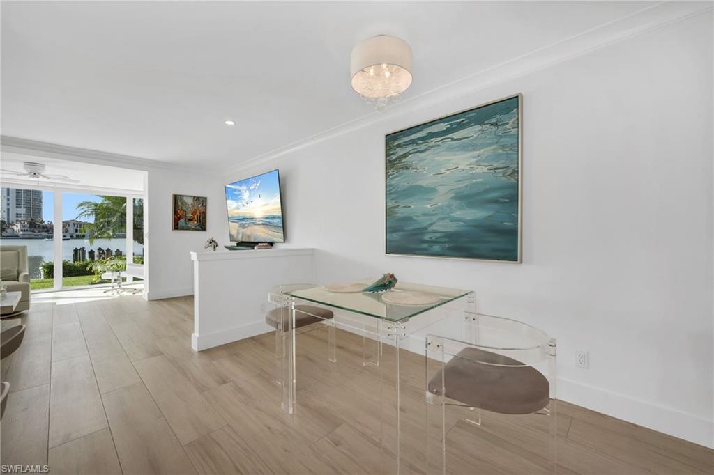 COLONY GARDENS - Residential