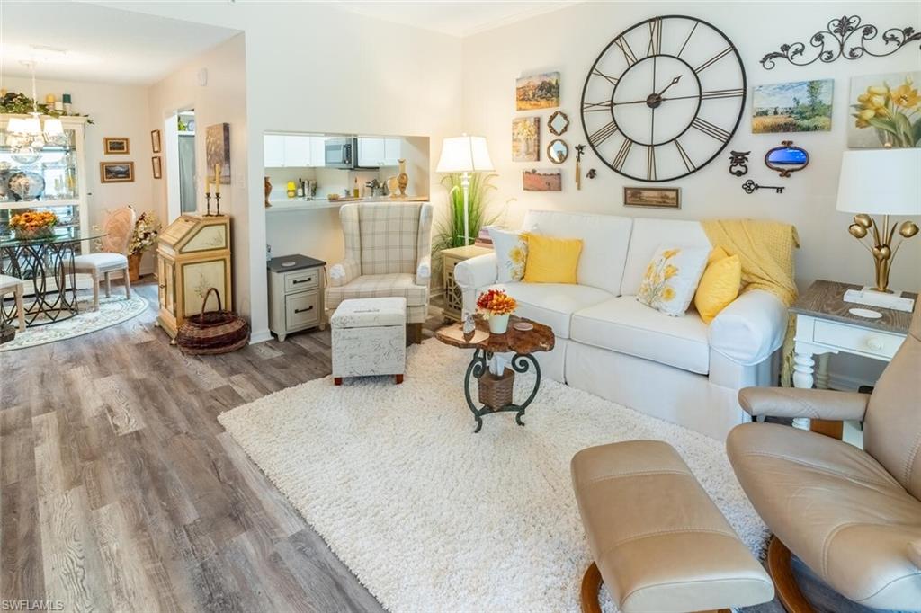 ARBOR TRACE - Residential