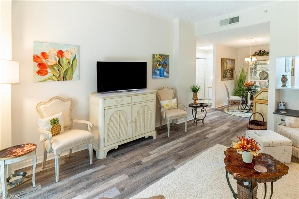 ARBOR TRACE - Residential