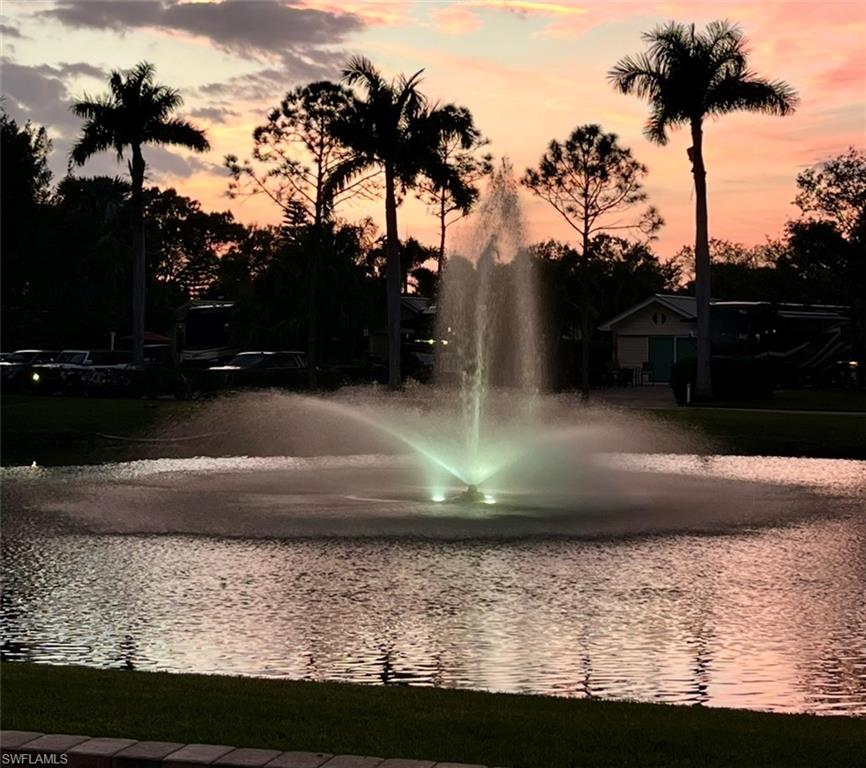 RIVERBEND MOTORCOACH RESORT - Land