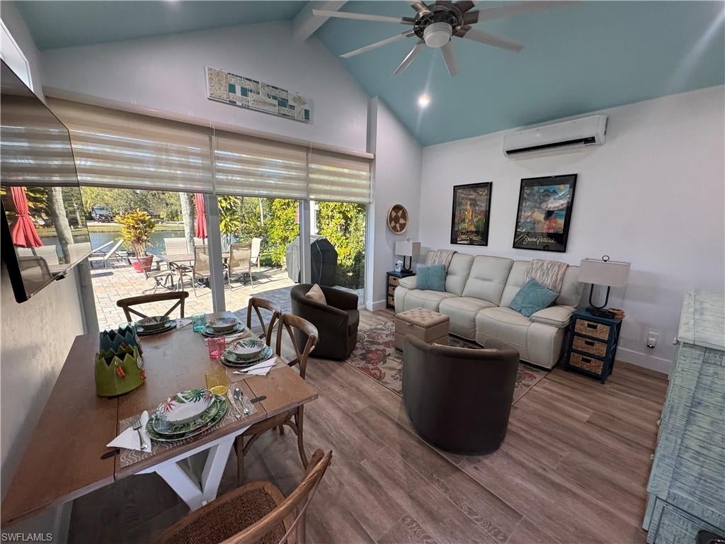 RIVERBEND MOTORCOACH RESORT - Land