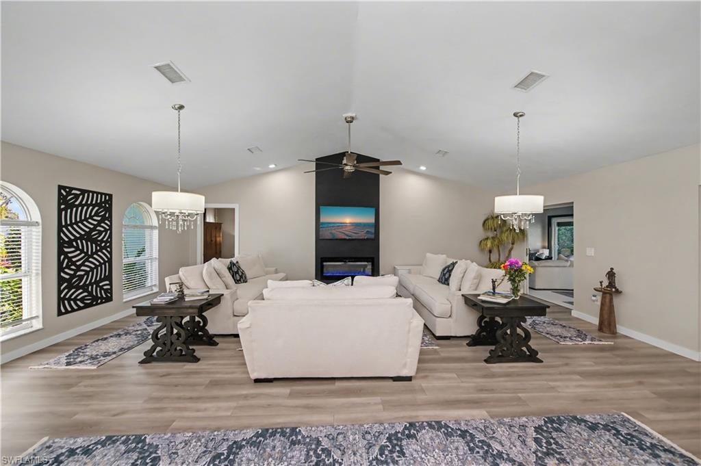 RIVERBEND - Residential