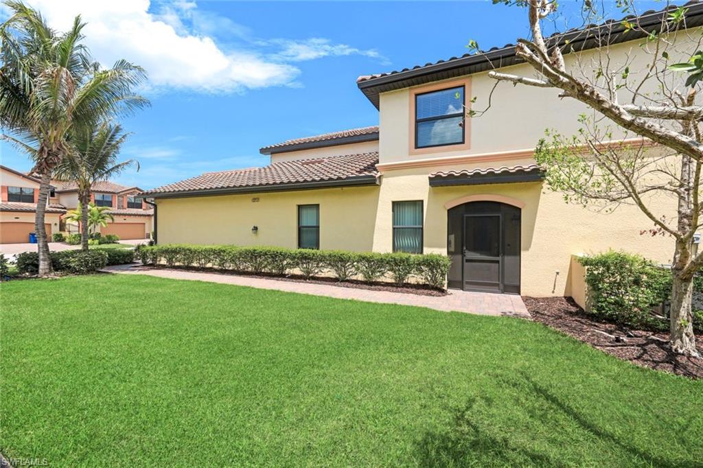 BONITA NATIONAL GOLF AND COUNTRY CLUB - Residential