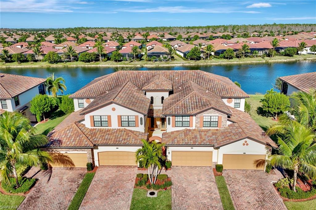 BONITA NATIONAL GOLF AND COUNTRY CLUB - Residential