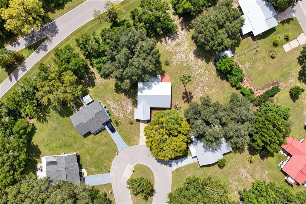 COUNTRY VILLAGE - Residential