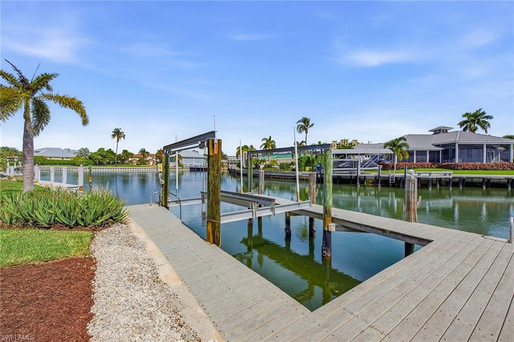 MARCO ISLAND - Residential