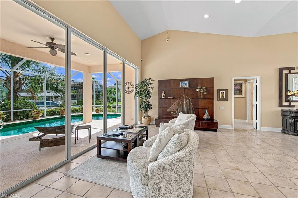 MARCO ISLAND - Residential