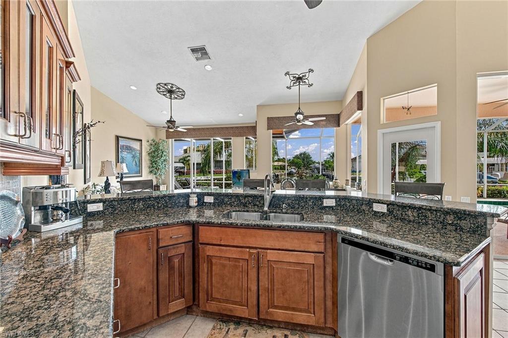 MARCO ISLAND - Residential