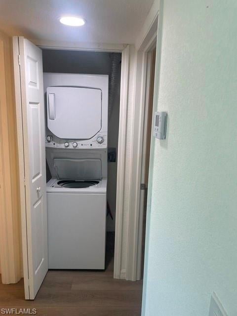 DAVIS WOODS CONDOMINIUM - Residential