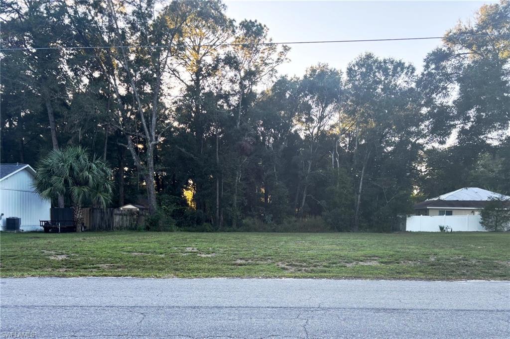 ACREAGE - Land