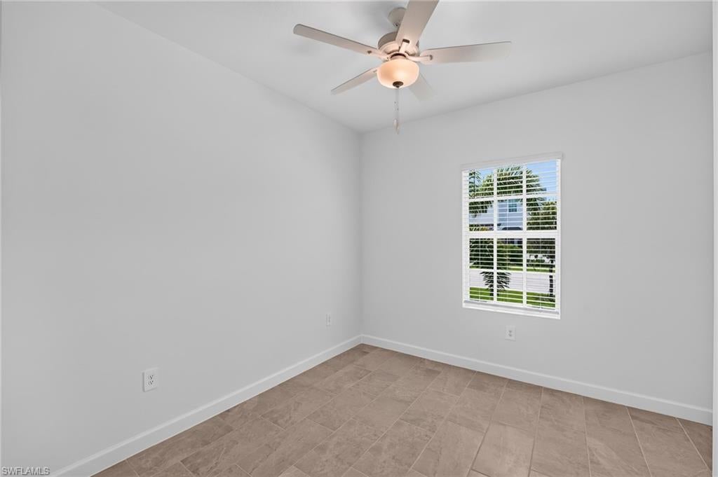 TUCKERS COVE - Residential