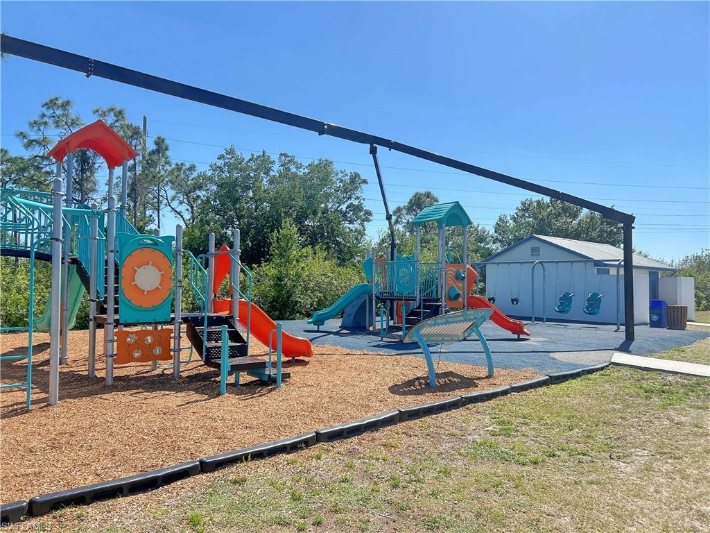 DEEP CREEK - Residential