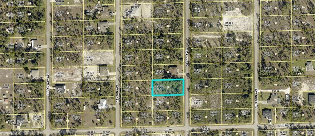 An exciting opportunity awaits in this growing area with this lot! Be part of a vibrant community where new construction is booming. This prime location puts you close to fantastic golf, shopping, and dining options. Enjoy the added perk of being just a short drive from Fort Myers and Punta Gorda airports, two major spring training destinations, and sun-drenched beaches!