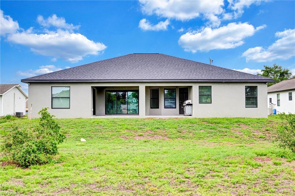LEHIGH ACRES - Residential