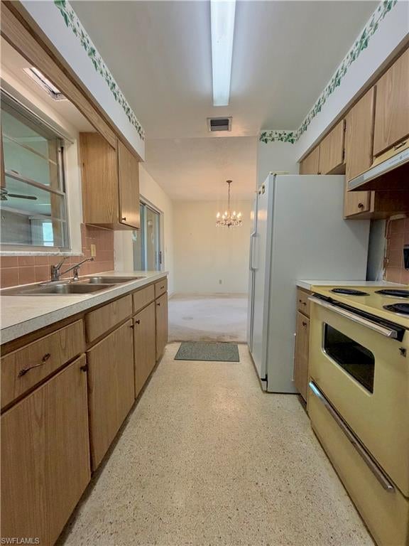 WEDGEWOOD - Residential